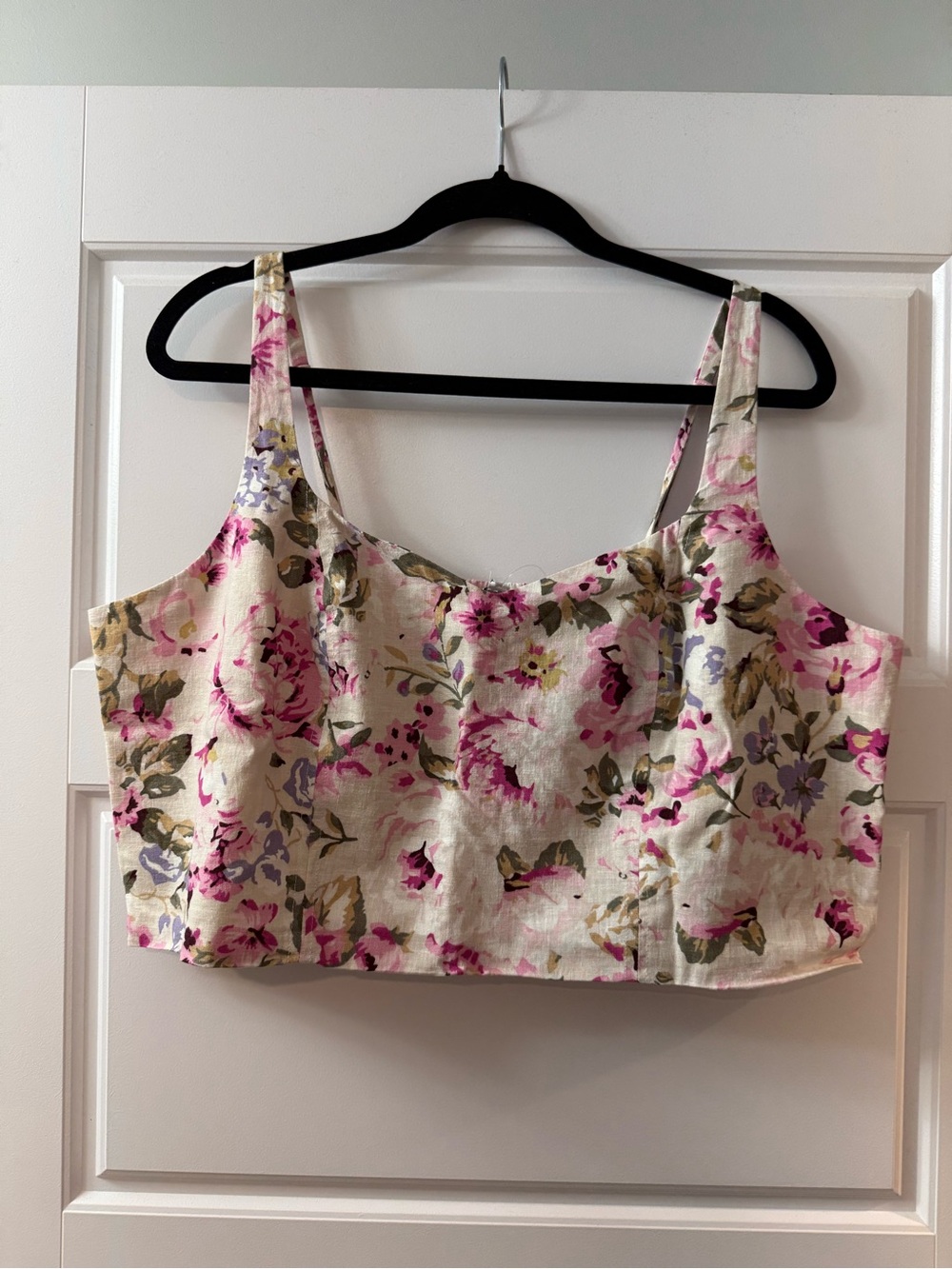 Reitmans Floral Linen-Blend Crop Tank - Cream with Pink Accents